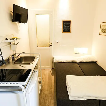 Raffaello Flat * Firenze